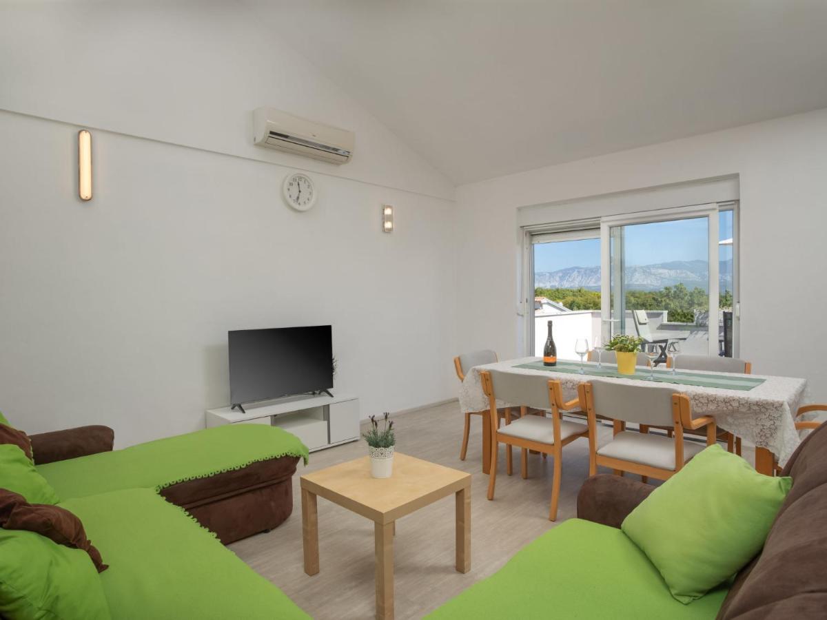 Dobrinj Holiday Home Lavendel - Mlk159 By Interhome מראה חיצוני תמונה