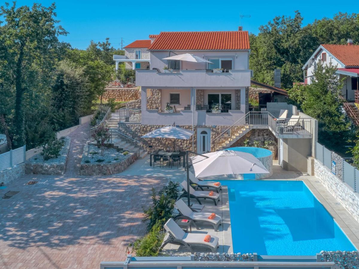 Dobrinj Holiday Home Lavendel - Mlk159 By Interhome מראה חיצוני תמונה